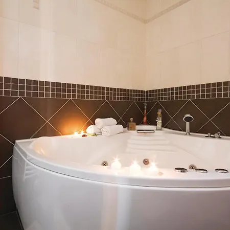 Pet Friendly In * Turanj